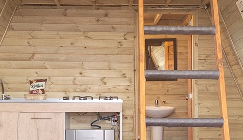 Deluxe Cabin
