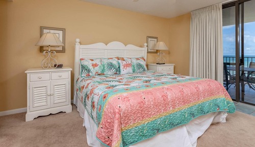 Condo, 3 Bedrooms