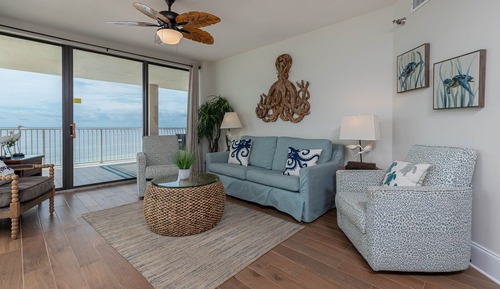 Condo, 3 Bedrooms