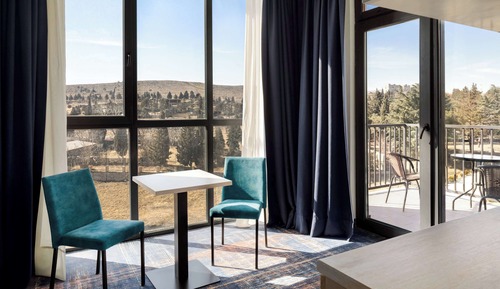 Suite, Multiple Beds, Non Smoking (Forest View )