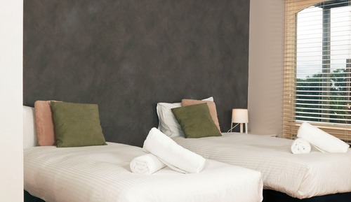 House, 2 Bedrooms
