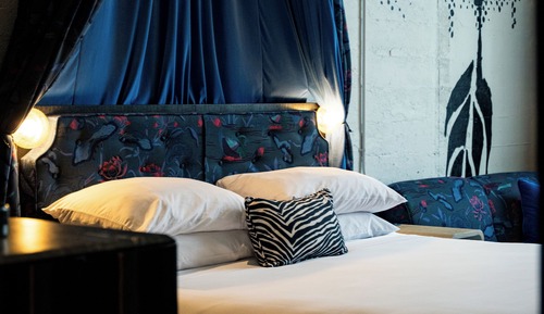 Room, 1 King Bed, Accessible, Bathtub (River Front View)