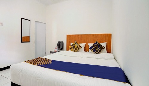 Basic Double Room