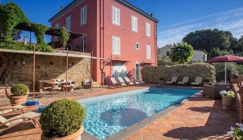 Villa