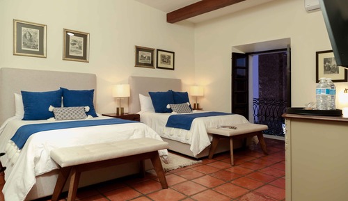 Elite Quadruple Room