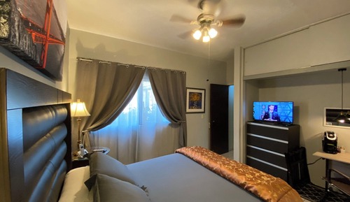 Comfort House, 4 Bedrooms, Kitchen, Courtyard Area