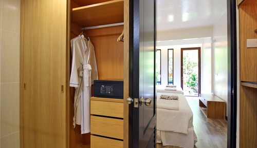 Deluxe Garden Room
