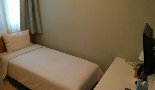 Single Room (Non-Korean Nationals Only)