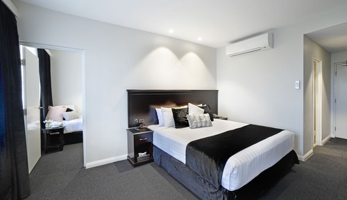 2 Bedroom Suite 