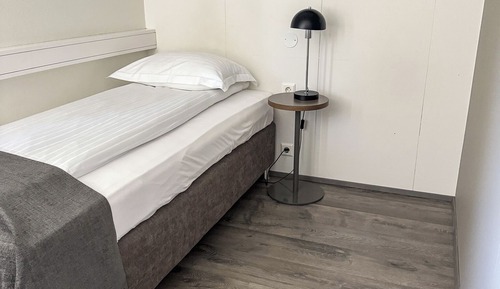 Standard Single Room with Spa Access