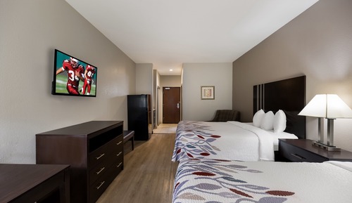 Superior Room, 2 Queen Beds (Smoke Free, Walk In Shower)