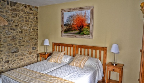 Twin Room, 2 Twin Beds, Mountain View