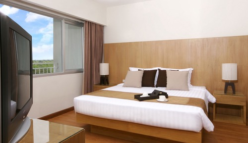 One Bedroom Suite