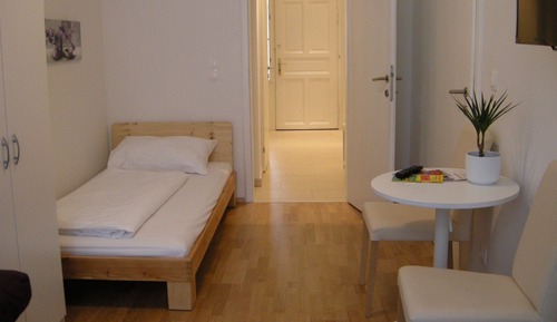 Apartment, Kitchenette