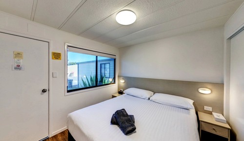 1 Bedroom, Fully Air Conditioned Terrace Apartment Cabin