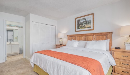 Room, 2 Bedrooms