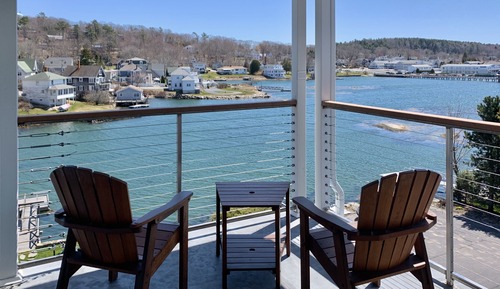 Deluxe Room, 1 King Bed, Harbor View, Oceanfront