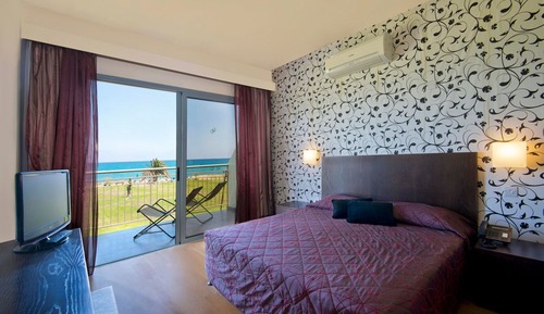 Suite, Sea View