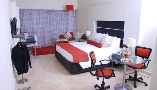 Luxury Room (Luxury Room)