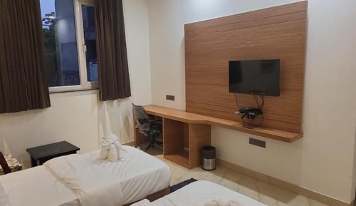 Executive Room