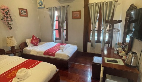 Panoramic Room, Non Smoking, Mountain View