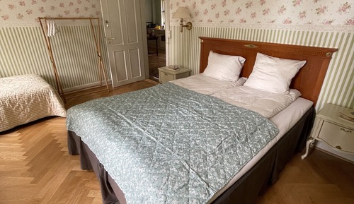 Deluxe House
