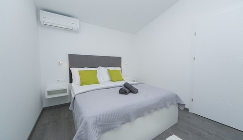 Apartment (A4)