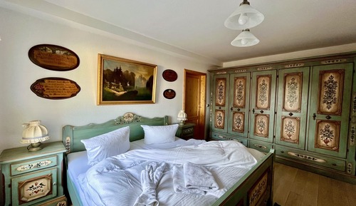 Comfort Apartment, 2 Bedrooms, Kitchen, Mountain View