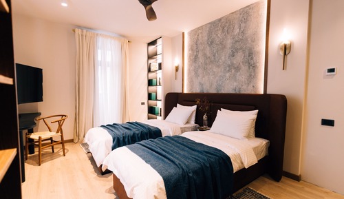Deluxe Twin Room