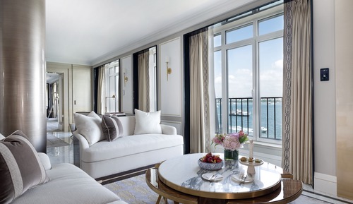 The Rooftop Garden Suite, 1 King Bed
