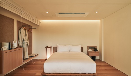 Standard Double Room (B)