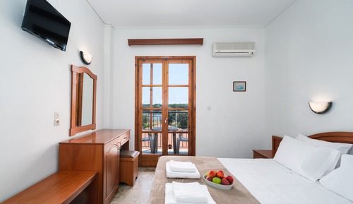 Standard Double or Twin Room, Lake View