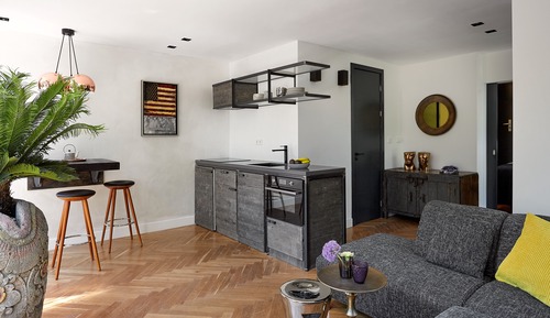 Executive Apartment