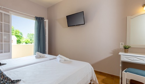 Standard Apartment, 1 Bedroom, Non Smoking, Garden View