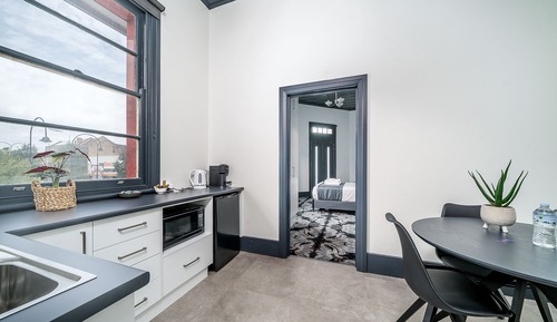 Family Studio Suite, Multiple Beds, Ensuite