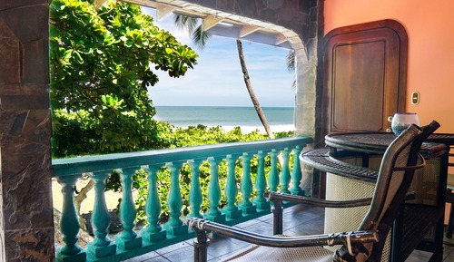 Deluxe Condo
