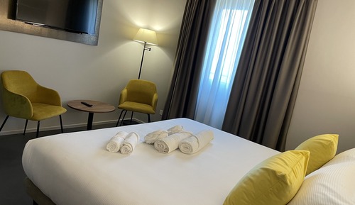 Premium Room