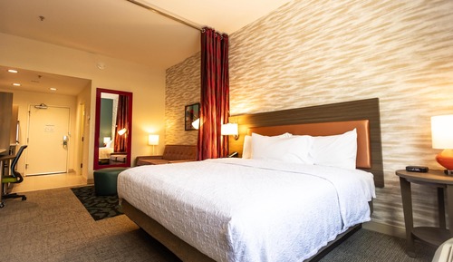 Studio Suite, 1 King Bed, Accessible (Hearing)