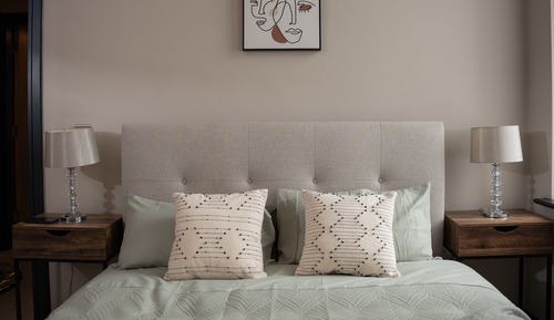 Premium Apartment, Private Bathroom, River View (Ground Floor)