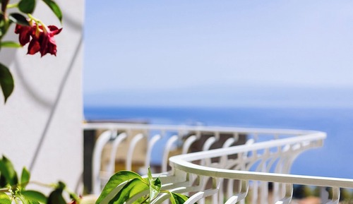 Deluxe Double Room, 1 King Bed, Sea View