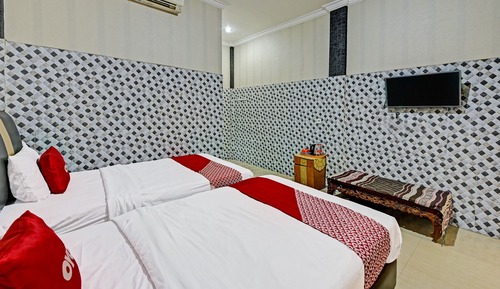 Basic Twin Room