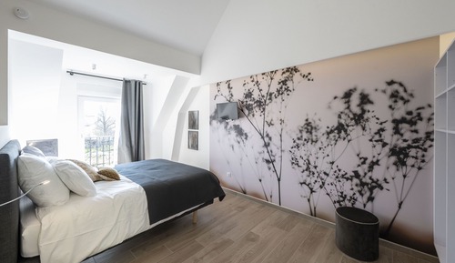 Duplex, Ensuite
