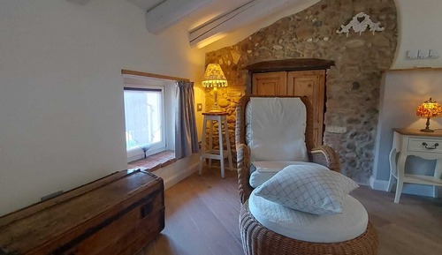Design Double Room, 1 King Bed