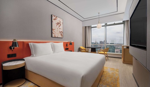 Premium Room, 1 King Bed