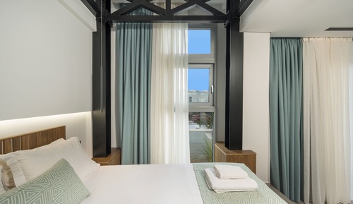 Signature Room