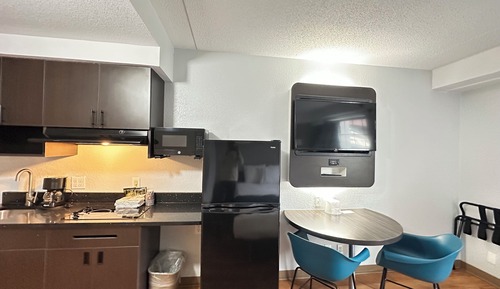 Standard Room, 2 Queen Beds, Non Smoking, Kitchenette