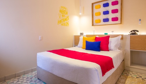 Standard Suite Queen Bed