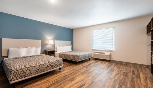 Suite, 2 Queen Beds, Accessible, Non Smoking (Accessible Tub)