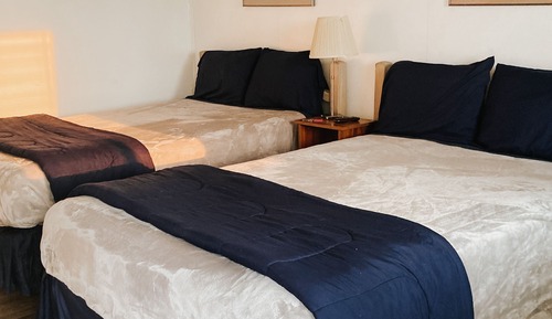 Basic Room, 2 Double Beds