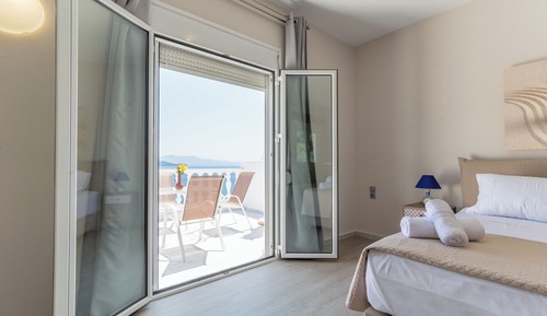 Superior Studio, Sea View